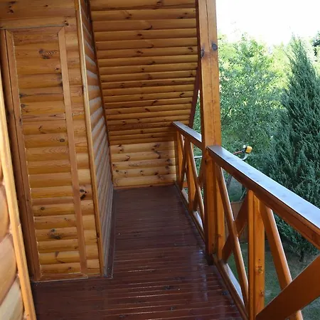 Mazury Drewniany Dom K/elku * Malkinie